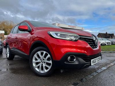 Red Used 2017 Renault Kadjar Dynamique SUV | £7,995 (Fair price)
