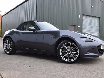 Used Mazda MX5 Inclusive 160 HP (117 kW) 2015 Grey Cabriolet