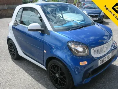 Used Smart ForTwo Coupé Premium 90 HP (66 kW) 2016 Blue Coupe
