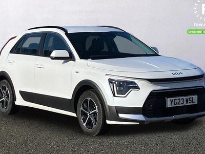 Used Kia Niro 141 HP (103 kW) 2023 White SUV