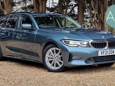 Used BMW 330e Advantage 292 HP (214 kW) 2021 Blue Estate