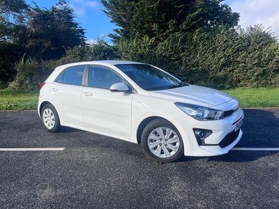 Used Kia Rio 83 HP (61 kW) 2022 White Hatchback