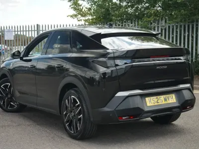 Used Peugeot 3008 GT 134 HP (98 kW) 2025 Black SUV