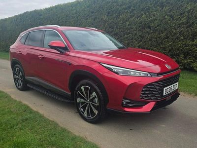 New MG HS SE 2026 Red SUV