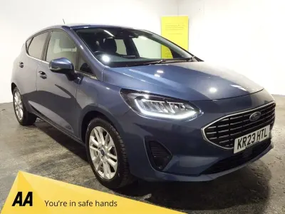 Used Ford Fiesta Titanium 125 HP (91 kW) 2023 Blue Hatchback