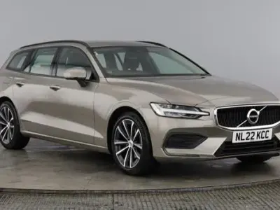Used Volvo V60 Momentum 161 HP (118 kW) 2022 Estate