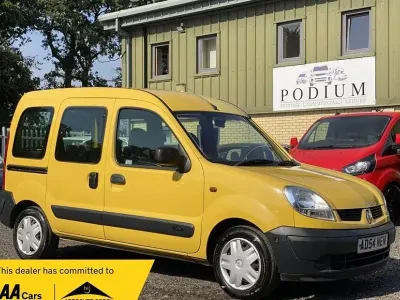 Used Renault Kangoo Authentique 80 HP (58 kW) 2005 Yellow MPV