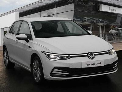 Used VW Golf VIII Style 147 HP (108 kW) 2023 White Hatchback