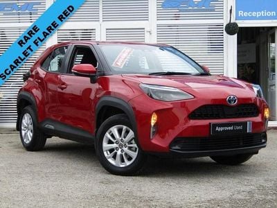 Red Used 2022 Toyota Yaris Hybrid SUV | £18,900 (Good price)