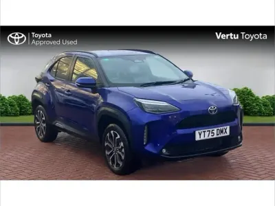 Used Toyota Yaris Cross Design 113 HP (83 kW) 2025 Blue SUV