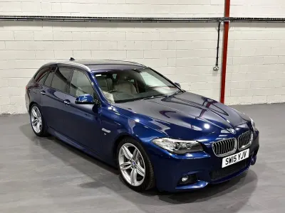 Usado BMW 520 M Sport 2015 Azul Familiar
