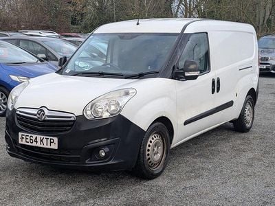 White Used 2014 Vauxhall Combo S Van | £4,500 (Fair price)