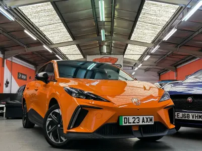 Used MG MG4 EV Trophy 2023 Orange Hatchback