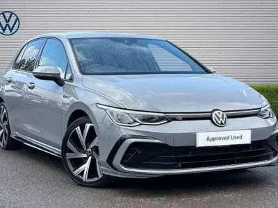 Second-hand VW Golf VII R-line 150 CP (110 kW) 2021 Gri Hatchback