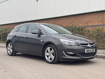 Used Vauxhall Astra SRi 115 HP (84 kW) 2014 Grey Hatchback