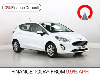 Usado Ford Fiesta Zetec 85 CV (62 kW) 2019 Blanco Utilitario