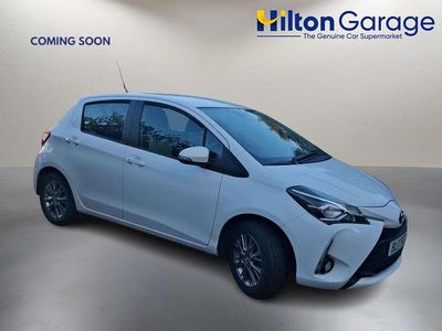 Used Toyota Yaris 2017 White Hatchback