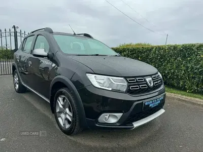 Used Dacia Sandero Ambiance 90 HP (66 kW) 2017 Black Hatchback