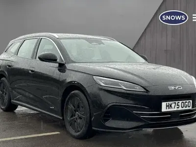 Used BYD Seal Boost 184 HP (135 kW) 2025 Black Estate