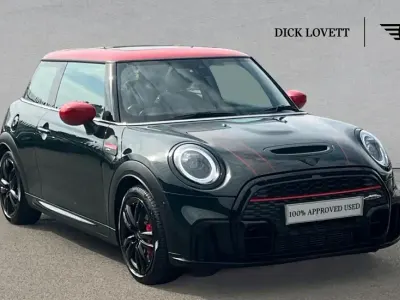 Used Mini John Cooper Works Hatch 228 HP (167 kW) 2022 Green Hatchback
