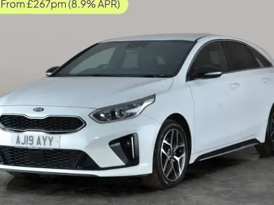 Used Kia ProCeed GT-Line 136 HP (100 kW) 2019 White Estate