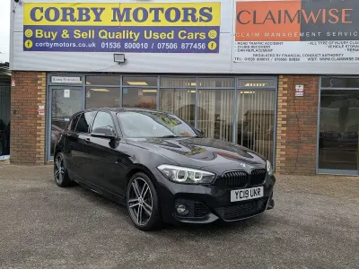 Usado BMW 118 Efficient Dynamics 2019 Negro Utilitario