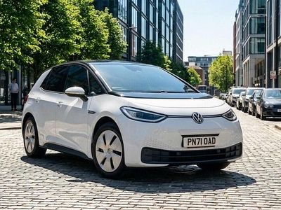 Used VW ID.3 Pro 106 kW (145 HP) 2021 White Hatchback
