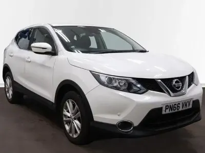 Używany Nissan Qashqai Acenta 110 KM (80 kW) 2017 SUV