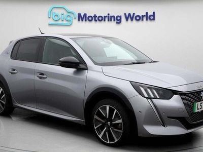 Peugeot e-208
