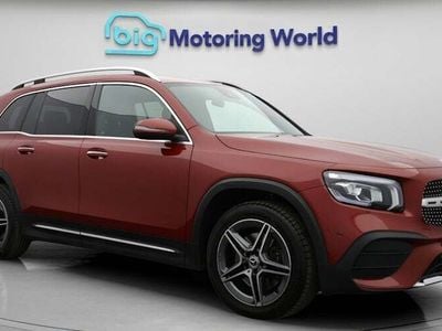 Mercedes GLB220