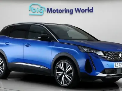 Second-hand Peugeot 3008 Premium 131 CP (96 kW) 2022 Albastru SUV