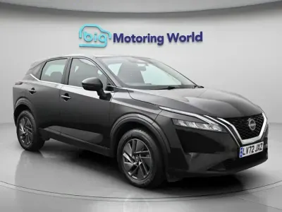 Used Nissan Qashqai Acenta Premium 158 HP (116 kW) 2022 Black SUV