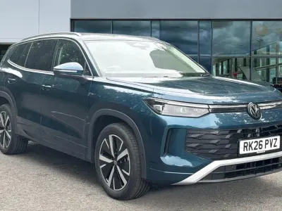 New VW Tayron Match 204 HP (150 kW) 2026 Nightshade blue metallic SUV