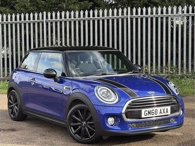 Blue Used 2018 Mini Cooper Hatch Hatchback | £8,545 (Good price)
