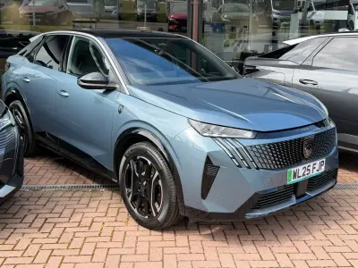 Used Peugeot e-3008 GTi 156 kW (213 HP) 2025 Blue SUV