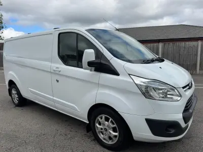 Used Ford Transit Custom Limited 125 HP (91 kW) 2014 White Van