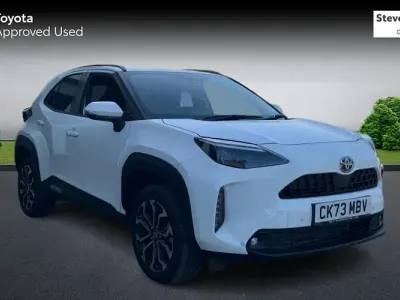 Used Toyota Yaris Cross Design 116 HP (85 kW) 2023 White SUV