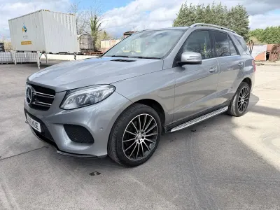 Usado Mercedes GLE250 2016 Prateado Carrinha