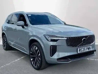 Usado Volvo XC90 Ultra 455 CV (334 kW) 2025 Gris SUV
