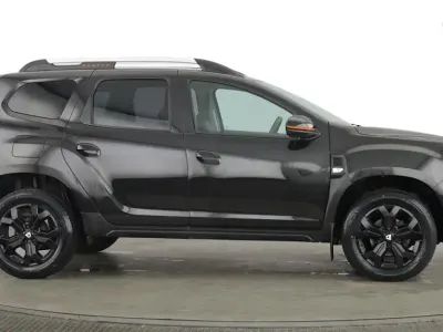 Used Dacia Duster Extreme 150 HP (110 kW) 2023 Black SUV