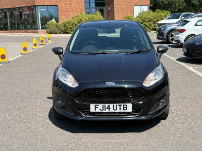 Used Ford Fiesta Zetec 82 HP (60 kW) 2014 Black Hatchback