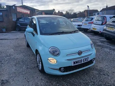 Used Fiat 500 Lounge 69 HP (50 kW) 2018 Stunning colour. great little car Hatchback
