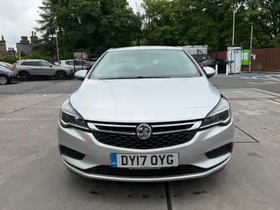 Used Vauxhall Astra 110 HP (80 kW) 2017 Silver Hatchback