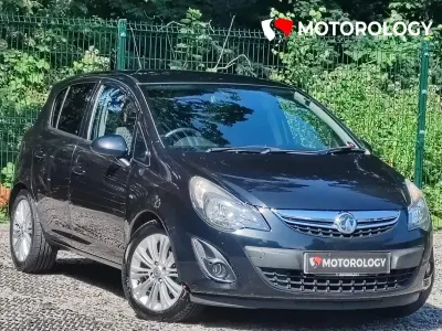Used Vauxhall Corsa 85 HP (62 kW) 2014 Black Hatchback