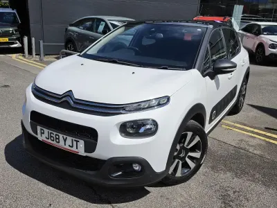 Used Citroën C3 Flair 81 HP (59 kW) 2019 White Hatchback