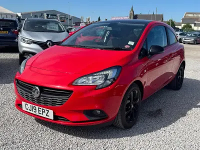 Usado Vauxhall Corsa 75 HP (55 kW) 2019 Vermelho Citadino