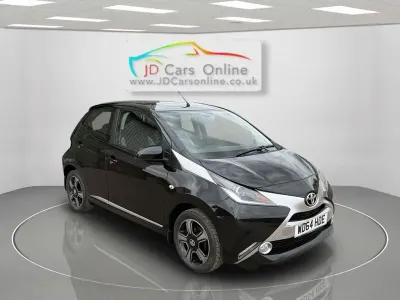 Used Toyota Aygo X-clusiv 68 HP (50 kW) 2015 Black Hatchback