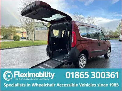 Used Fiat Doblò Pop 2017 Red MPV