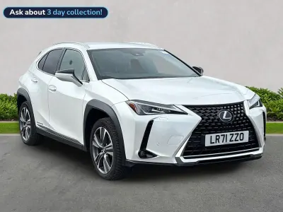 Used Lexus UX 150 kW (204 HP) 2021 White SUV