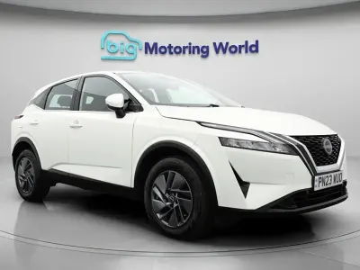 Used Nissan Qashqai Acenta Premium 140 HP (102 kW) 2023 White SUV
